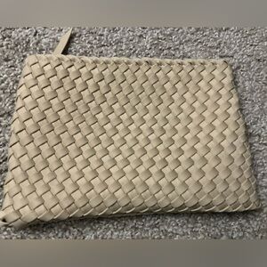 Naghedi pouch neoprene like new